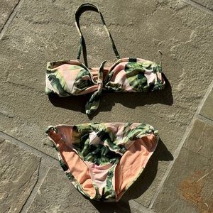 🌴EUC Tropical swimsuit🌴